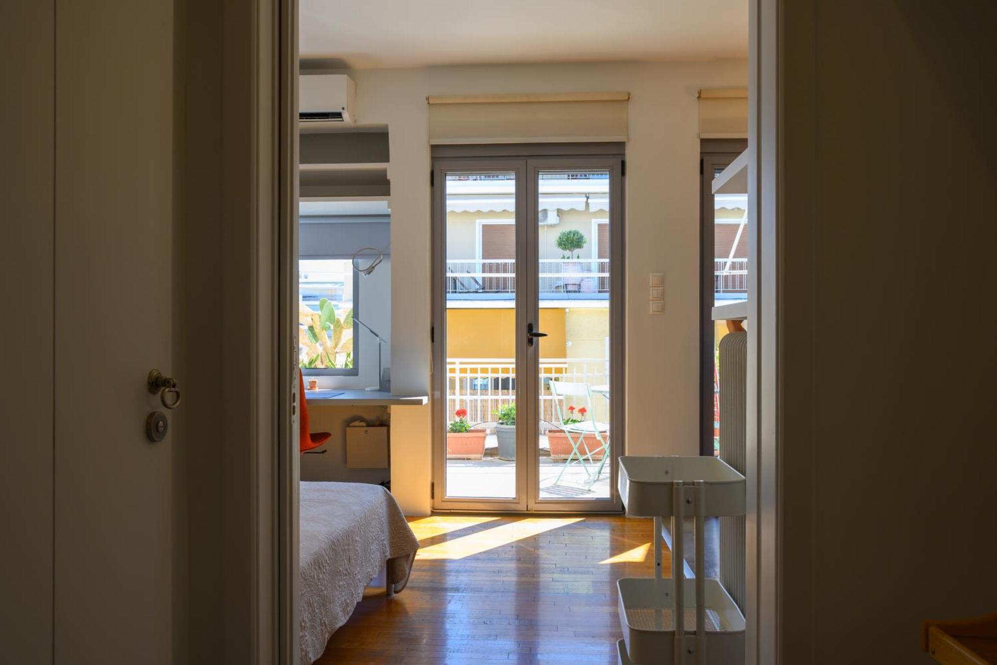 Daire Sunbathed Balcony - Philopappou View Atina